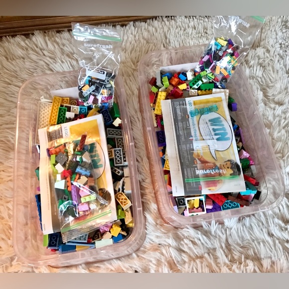 1600+ Pieces LEGO 10704 Classic Creative Brick Sets Building Blocks Booklet - Picture 14 of 16